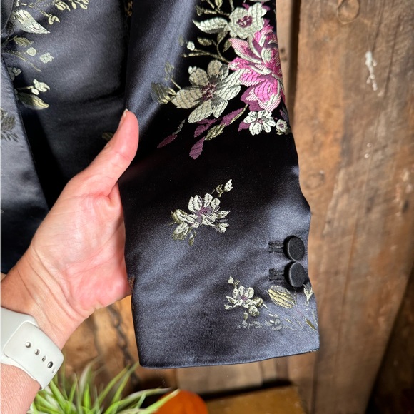 Zara Basic Jacquard Tuxedo Blazer - Size X-Small - Picture 10 of 16